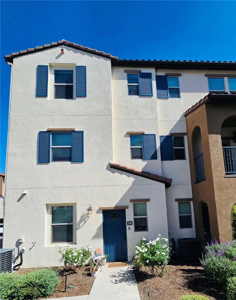 9871 Alburtis Avenue, Santa Fe Springs, California 90670 home-pic-0